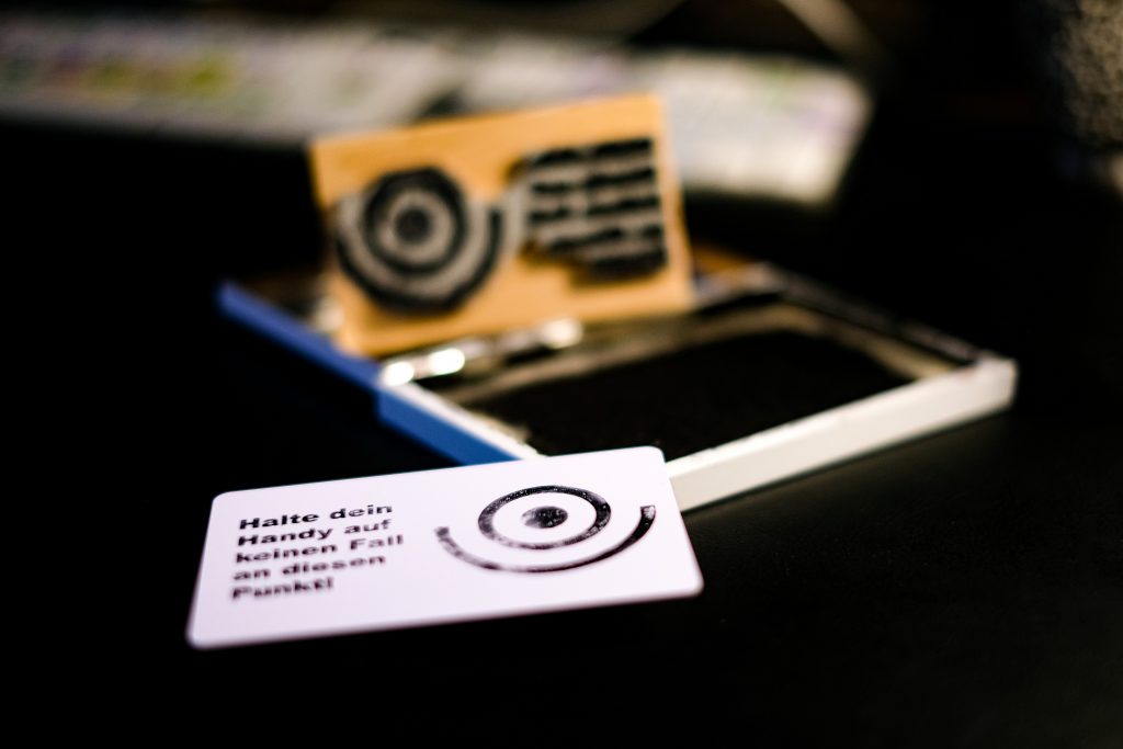 Ein Stempel für den NFC-Tag | © Farbe berührt | 2026